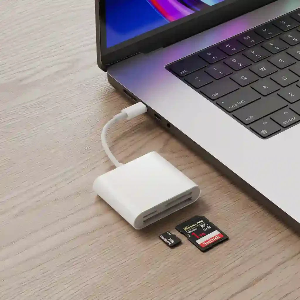2 3 4 in 1 card reader SD card reader TF card reader usb card reader memory card reader memory card reader for iphone apple usb-c to sd card reader factory manufacturer TOEM TF card reader wholesale TF card reader supplier form Dongguan youlike electronics facto